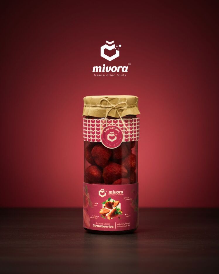 توت فرنگی فریز درای | Freeze dried strawberry | میوه توت فرنگی پفکی | توت فرنگی کرانچی | کرانچ توت فرنگی